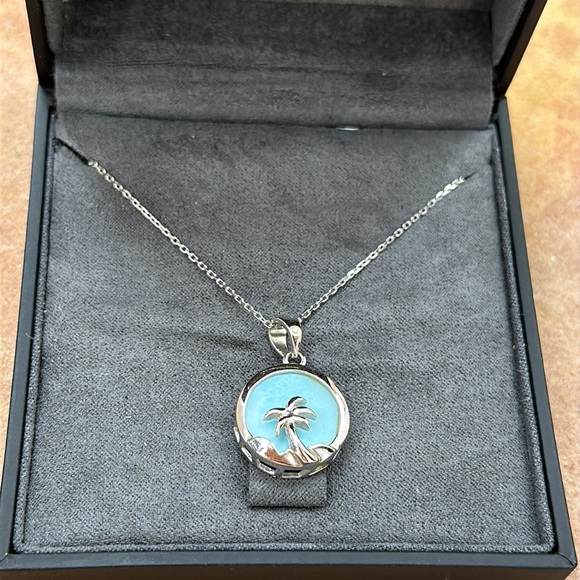 Diamonds International Palm Tree Necklace New In Box - Picture 3 of 6